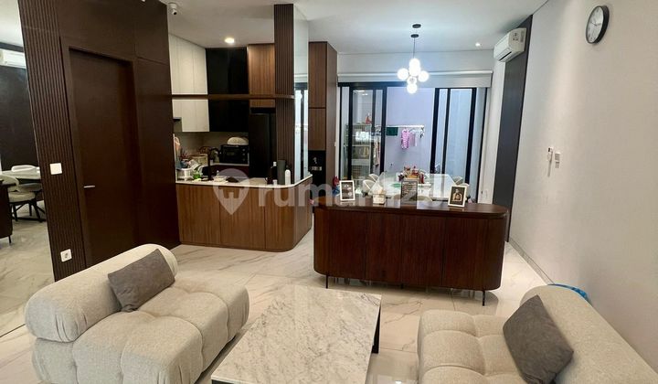 Rumah Full Furnished Cantik Baru 3 Lantai Sutera Winona Tipe Alder