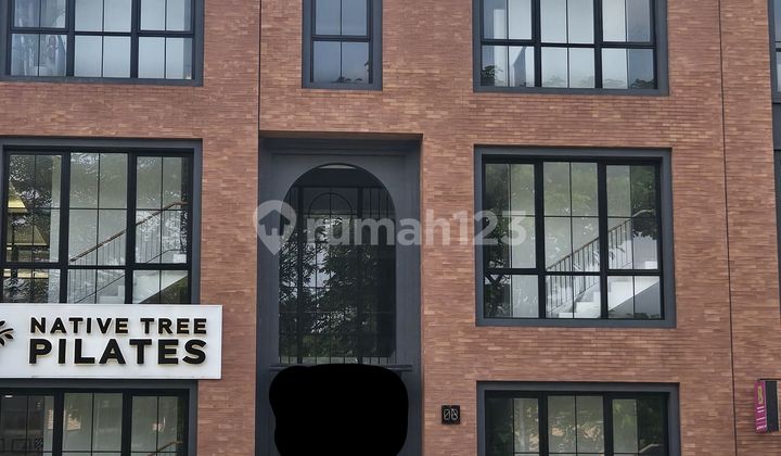 FOR RENT BUSINESS LOFT WESTON LANE FACING MAIN ROAD 2