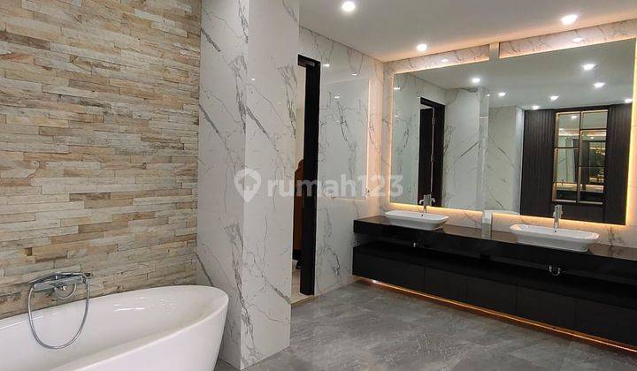 DIJUAL RUMAH LUX KONSEP MODERN DI BUKIT GOLF TERRACE BSD CITY 2