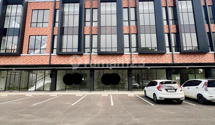 Termurah! Ruko Lloyd Promenade Hadap Jalan Utama Alam Sutera  1