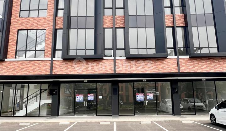 For Rent! Ruko Lloyd Promenade Alam Sutera, Facing Main Road