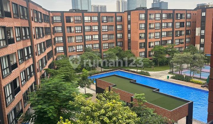 Sell 2 BR Apartment Lloyd Facing Pool Alam Sutera Limited Stock