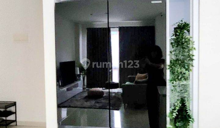 Dijual 3 BR Full Furnished Lloyd Apartemen Alam Sutera 2