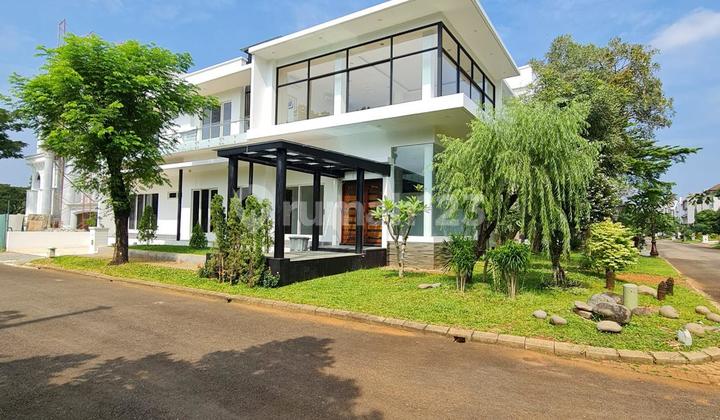 For Sale: Golf-Facing House! Crown Golf South - Gading Serpong For Sale: Golf-Facing House! Crown Golf South - Gading Serpong