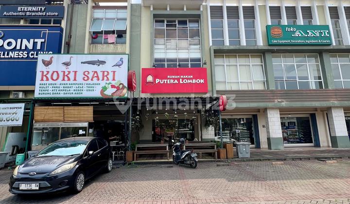 For Sale, Facing Main Road! Goldfinch Shop House - Gading Serpong