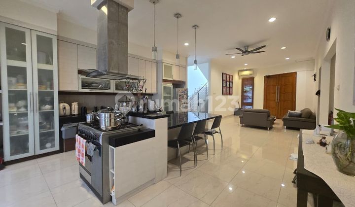 FOR SALE: STANDALONE HOUSE WITH ATTIC IN SUTERA NARADA, ALAM SUTERA FOR SALE: STANDALONE HOUSE WITH ATTIC IN SUTERA NARADA, ALAM SUTERA