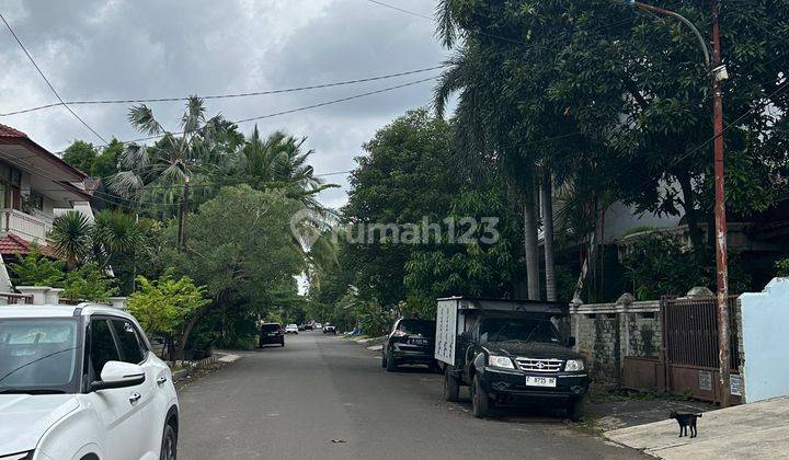 DIJUAL RUMAH HITUNG TANAH SAJA, JALANAN LUAS 2