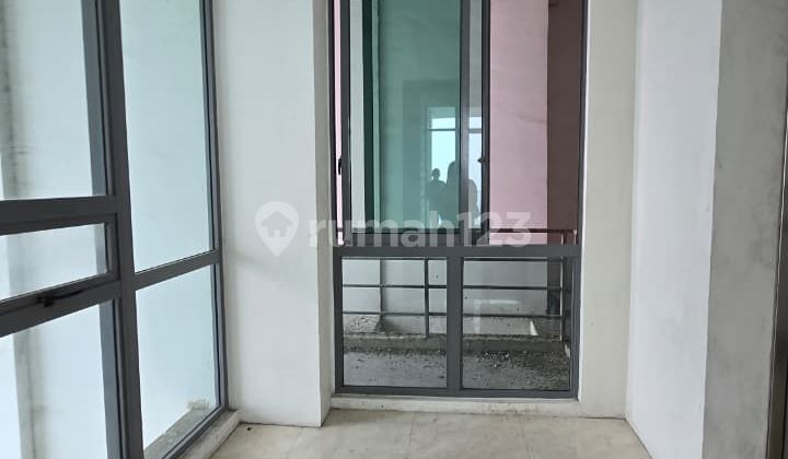 DIJUAL UNIT LANGKA! PENTHOUSE ST MORITZ PURI JAKARTA BARAT