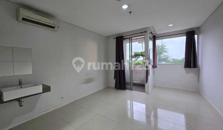 For Rent Empty Studio Apartment Paddington Heights 1