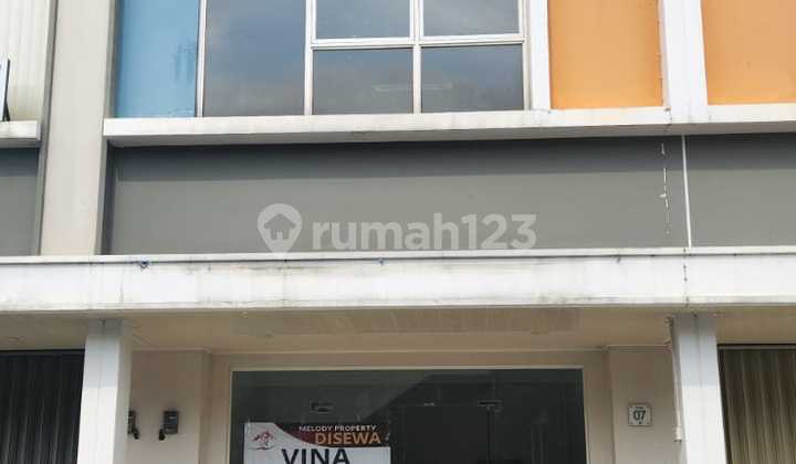 Rented Shop House in Maxwell Gading Serpong, Strategic Location