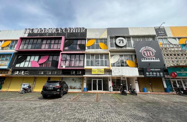 For Sale Super Cheap! Gadget Shop in Gading Serpong For Sale Super Cheap! Gadget Shop in Gading Serpong