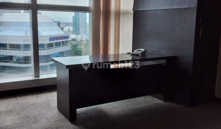 Ruang kantor 13