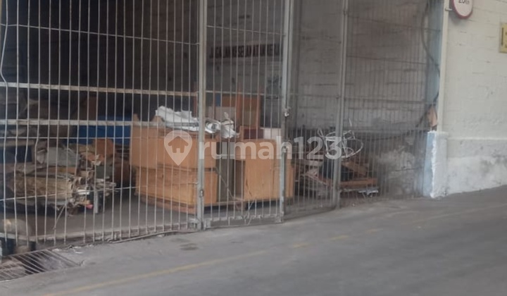 Warehouse in Cibinong, Safe and Comfortable, Flood-Free Warehouse in Cibinong, Safe and Comfortable, Flood-Free