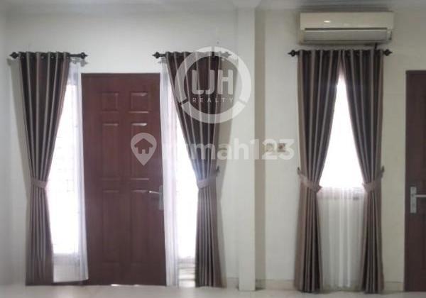 Ready-to-Occupy House in Raffles Hills, Cibubur, Depok. 2