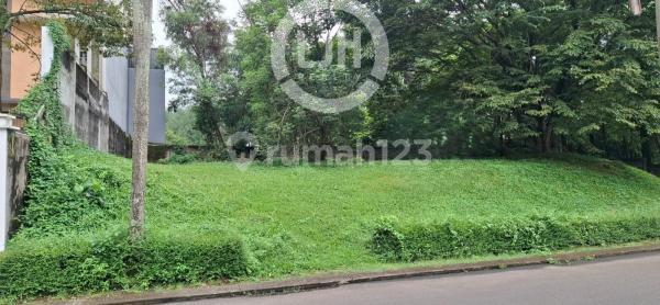Ready-to-Use Land in a Cluster at Raffles Hills, Cibubur, Tapos, Depok. 2