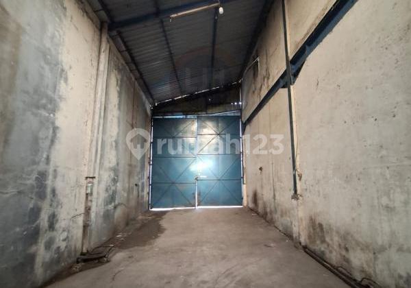 Ready-to-Use Warehouse for Rent in a Strategic Location, Tapos, Depok City Ready-to-Use Warehouse for Rent in a Strategic Location, Tapos, Depok City