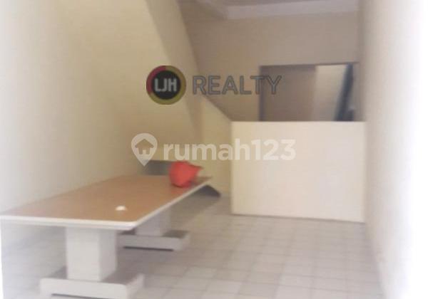 Ready-to-Use Shop House Suitable for Business in CitraGran - Cibubur Ready-to-Use Shop House Suitable for Business in CitraGran - Cibubur