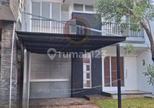 Rumah Standard 2 Lantai Siap Huni di Perum Cibubur Country, Gunung Putri, Bogor Rumah Standard 2 Lantai Siap Huni di Perum Cibubur Country, Gunung Putri, Bogor