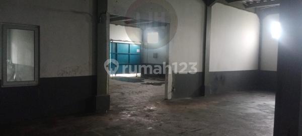 Ready-to-Use Warehouse in Cibubur, Gunung Putri, Bogor. Ready-to-Use Warehouse in Cibubur, Gunung Putri, Bogor.