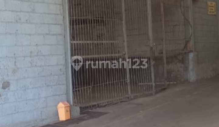 Warehouse in Cibinong, Safe and Comfortable, Flood-Free Warehouse in Cibinong, Safe and Comfortable, Flood-Free