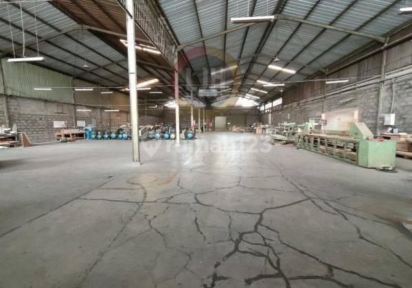 Gudang Siap Pakai di Komplek Pergudangan Citeureup, Cibinong, Bogor. 1