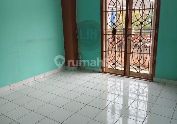 Ready-to-Use Shop House in Citragran Cibubur Commercial Area, Jatisampurna, Bekasi