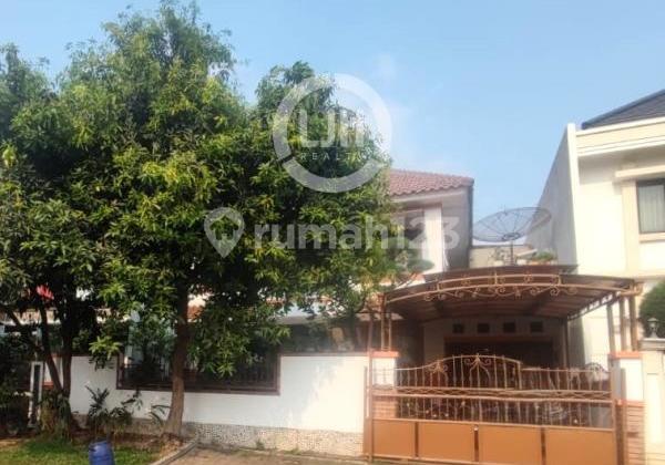 Ready-to-Occupy House in Kota Wisata, Cibubur, Gunung Putri, Bogor.