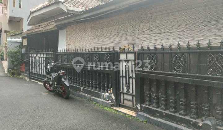 Rumah Murah Sekali Tanah Kuas Akses Mobil di Lubang Buaya Jaktim Rumah Murah Sekali Tanah Kuas Akses Mobil di Lubang Buaya Jaktim