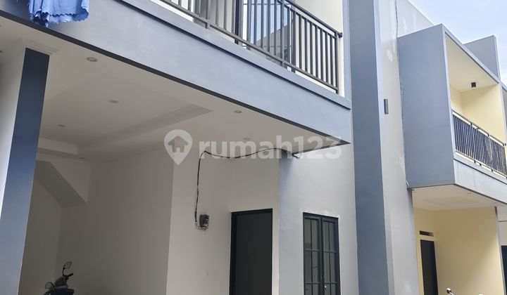 Rumah Baru 2 Lantai Minimalis Akses Mobil Dlm Komplek di Condet Rumah Baru 2 Lantai Minimalis Akses Mobil Dlm Komplek di Condet
