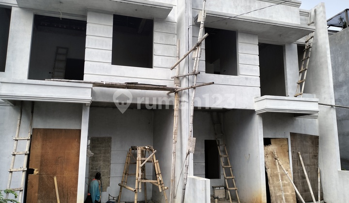 Rumah Baru Dua Lantai Murah Dlm Komlek Akses Mobil Di Tmii Jaktim 1