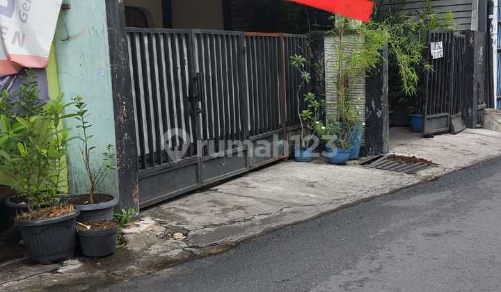 Rumah 2 Lantai Besar Murah Akses 2 Mobi Di Duren Sawit Jaktim 1