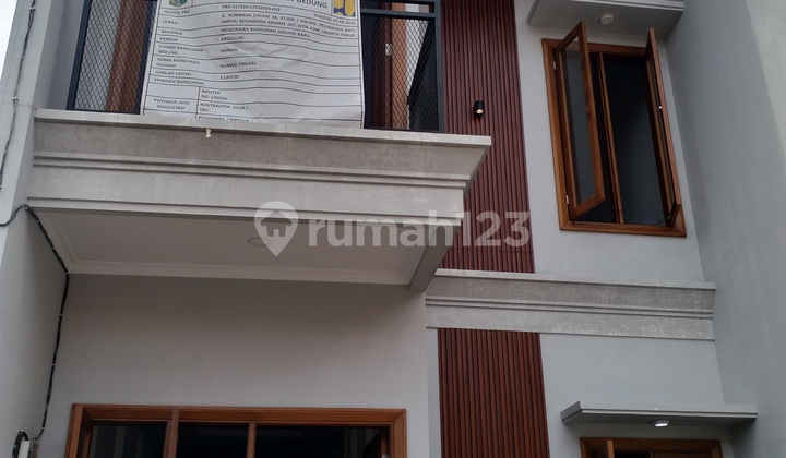 Rumah Baru Murah Dua Lantai Akses Mobil Dicondet Jaktim Rumah Baru Murah Dua Lantai Akses Mobil Dicondet Jaktim