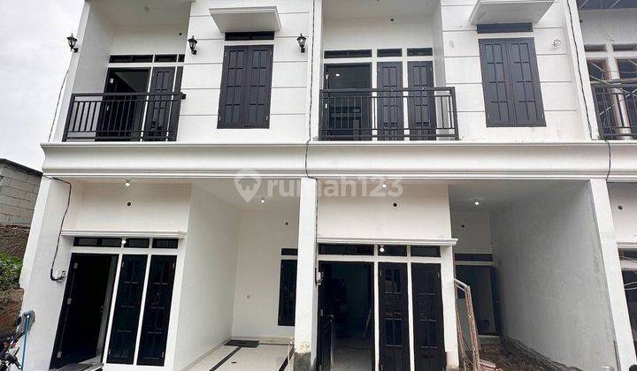 Di Jual 8 Unit Rumah Bagus Murah 3 Lantai Rotoof Di Condet Jaktim 1