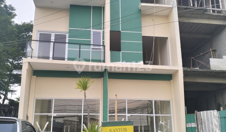 3-Floor Shop House Strategic Access KPR Available On Radar Auri Street Depok 2