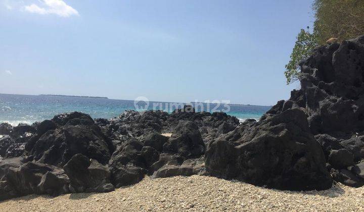 Tanah beach front Raya Senggigi Pemenang 2