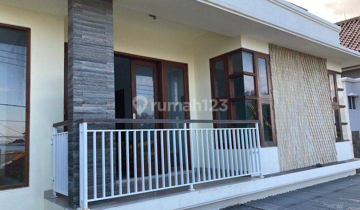 Rumah Modern di Panjer 4