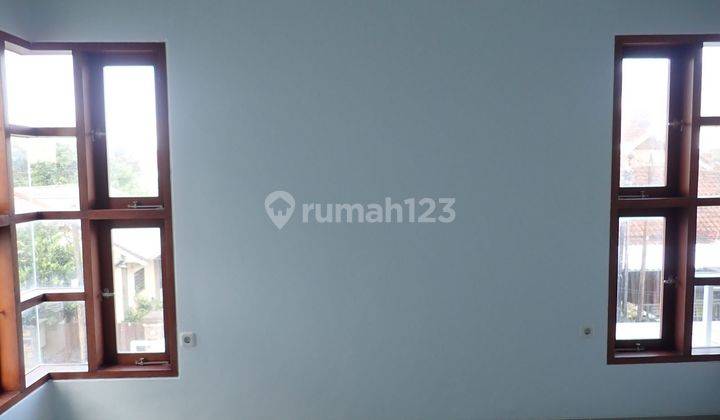 Rumah Modern di Panjer 8