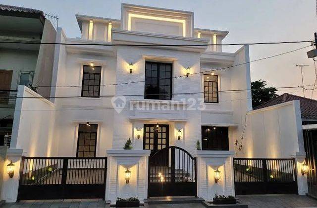 Rumah Mewah Baru di Kertajaya Indah, Surabaya Modern Colonial 1