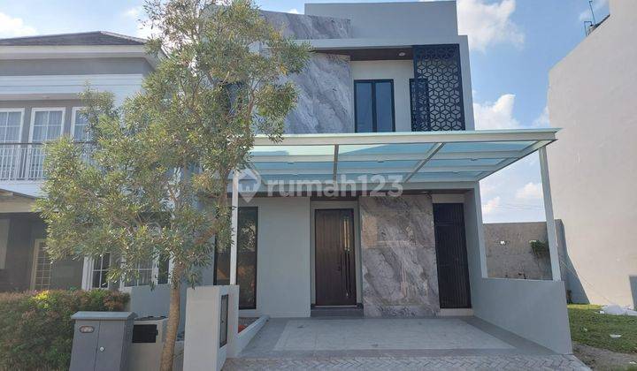 Rumah 2 Lantai Baru Unfurnished HGB di Dian Istana , Surabaya 1