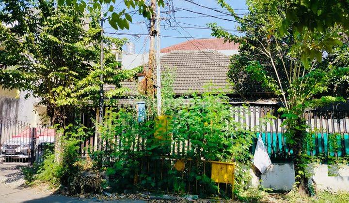 Dijual Rumah Lokasi Strategis di Sukomanunggal Jaya, Surabaya 1