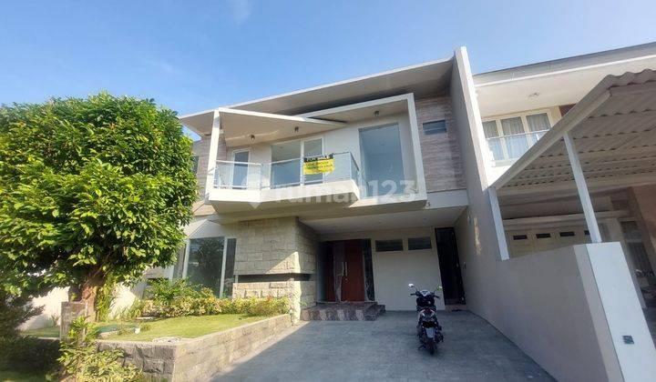 Dijual Rumah di Citraland Surabaya Barat Baru Nyaman Minimalis  2