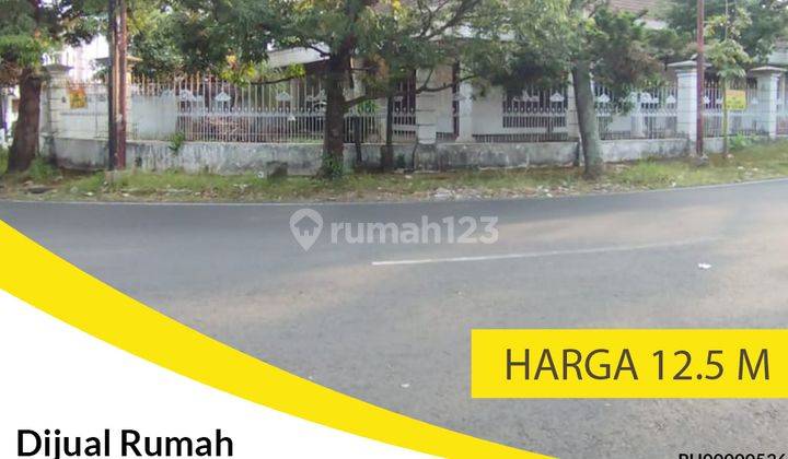 Dijual Rumah Lokasi Strategis di Jalan Buring Malang 1