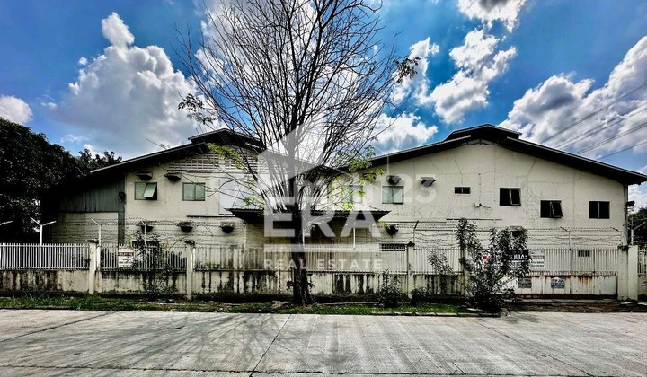 Cheap Warehouse Complex JIEP Jakarta Industrial Estate Pulogadung, Jl Pulogadung, Land Area 5354m2, Rawaterate, Cakung, East Jakarta