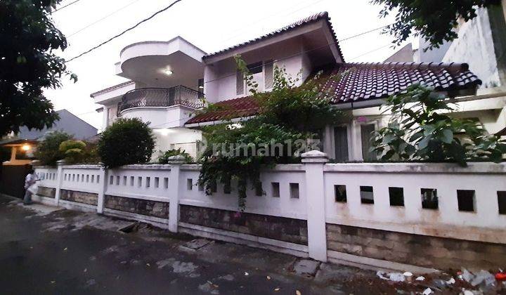 Rumah cantik Murah Cinere Jl Lempuyang Lt360m2 Depok Jawa Barat Bawah Harga Pasar  2