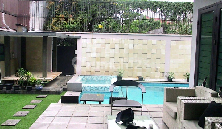 Cheap Luxury House Duri Kepa 705m2 Land With Swimming Pool Kitchen Set Kebon Jeruk West Jakarta Cheap Luxury House Duri Kepa 705m2 Land With Swimming Pool Kitchen Set Kebon Jeruk West Jakarta