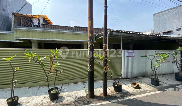 Rumah Cantik Murah Cempaka Putih Timur LT 282 M2 Jl Cempaka Putih Timur Xvii Jakarta Pusat Bawah Harga Pasar