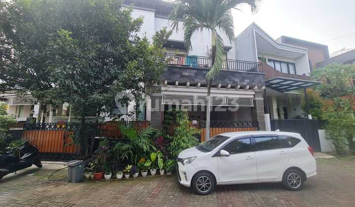 Rumah dlm Cluster Jl KPBD KAV TERRACE Kebayoran Lt 162 bagus di huk Murah Dekat ke Permata Hijau