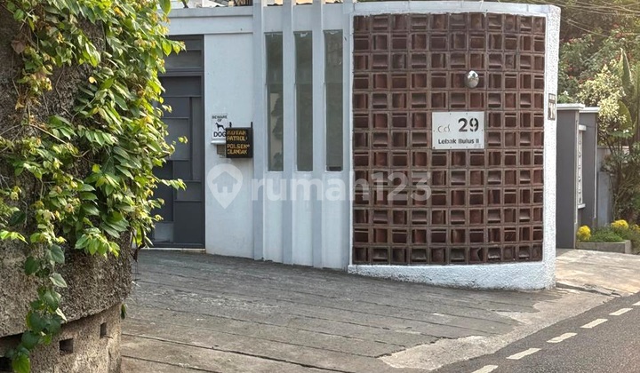 Beautiful 2-Story House Lebak Bulus Area 1006m2 West Cilandak South Jakarta 2