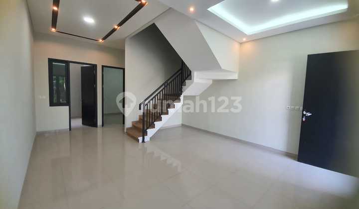 Jual Rumah Baru Gress @Sutorejo Tengah