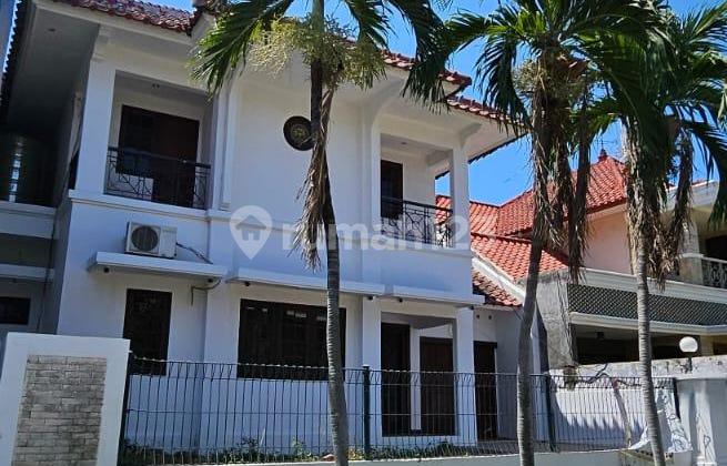 Dijual Murah Rumah Vila Riviera, Pakuwon City Surabaya